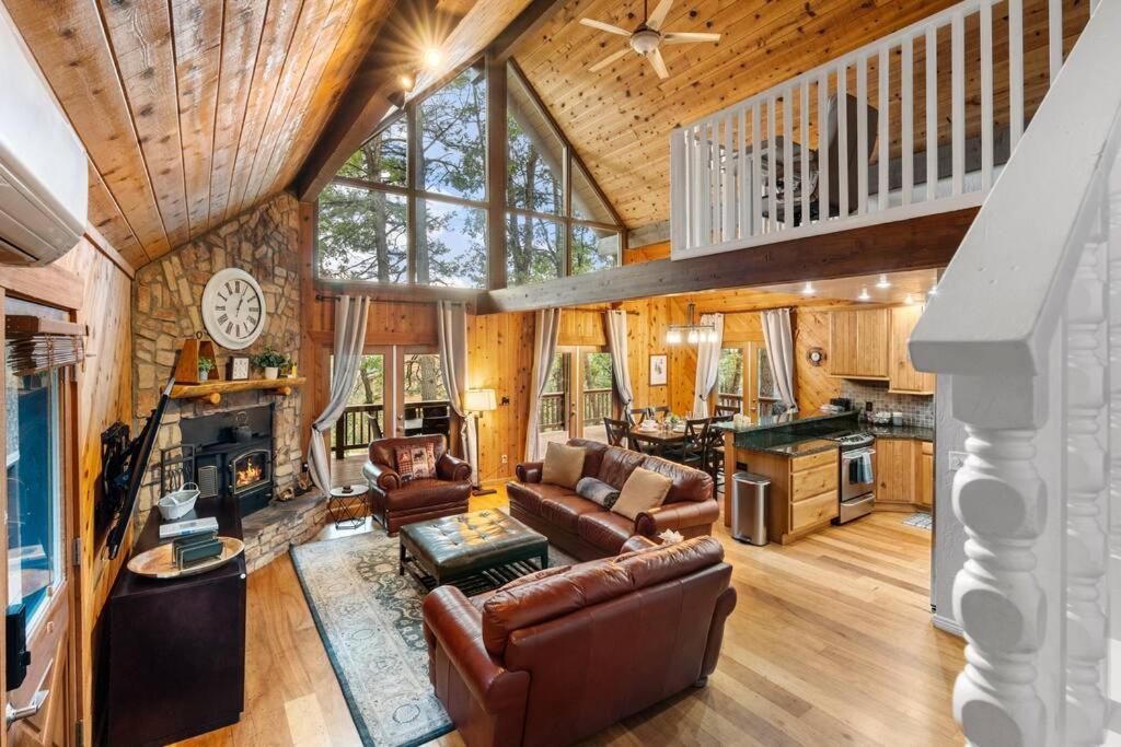 Luxury Cabin Oasis Getaway Heart Of Munds Park Exterior foto